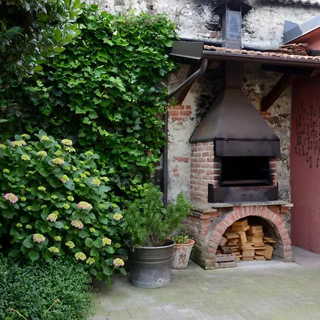 La Libellula アパート *